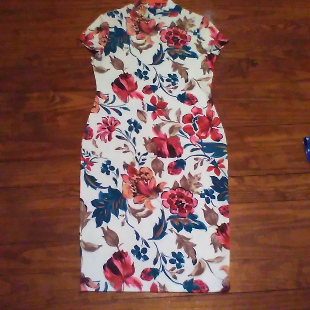Colorful MIDI Dress